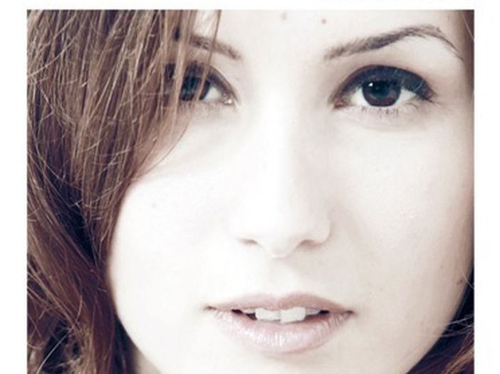 Serena Abrami: esce il singolo &quot;Credo&quot;, in autunno il nuovo album - VIDEO