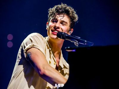 Shawn Mendes, in uscita ad aprile l'album "Handwritten"