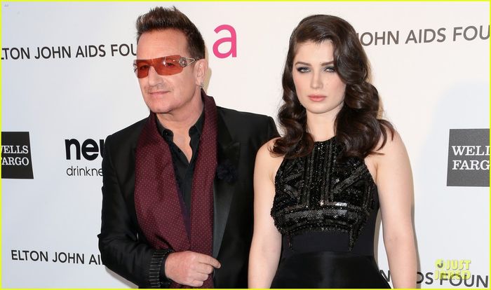 https://images.rockol.it/fklpmT9aCgdD8MyzXY1DtD8NoMo=/700x0/smart/http%3A%2F%2Fcdn03.cdn.justjared.com%2Fwp-content%2Fuploads%2F2013%2F02%2Fbono-ejp%2Fbono-eve-hewson-elton-john-oscars-party-2013-12.jpg https://images.rockol.it/fklpmT9aCgdD8MyzXY1DtD8NoMo=/700x0/smart/http%3A%2F%2Fcdn03.cdn.justjared.com%2Fwp-content%2Fuploads%2F2013%2F02%2Fbono-ejp%2Fbono-eve-hewson-elton-john-oscars-party-2013-12.jpg