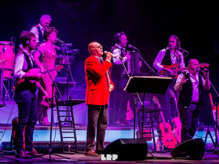 Il Trofeo Troisi a Renzo Arbore