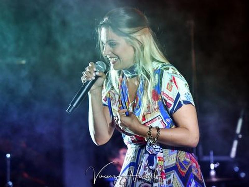 30 luglio 2021 &ndash; Giardini della Rocca - Artico Festival &ndash; Bra (Cn) &ndash; Margherita Vicario in concerto