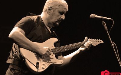 7 maggio 2012 - Teatro Colosseo - Torino - Pino Daniele in concerto