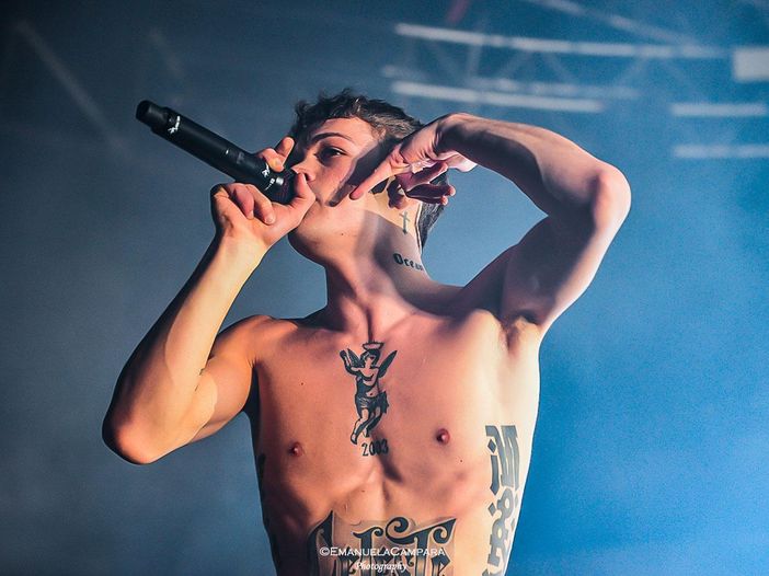 Blanco live al Fabrique di Milano: “Meglio di una scopata” Blanco live al Fabrique di Milano: “Meglio di una scopata”