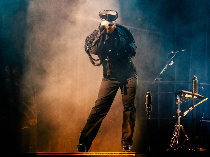 Sam Smith mostra le natiche su Instagram: &#039;Pura vida&#039;