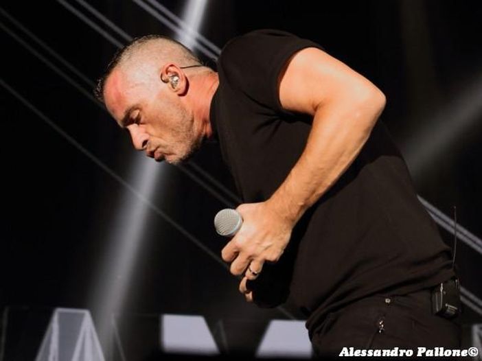 Disco dal vivo per Eros Ramazzotti Disco dal vivo per Eros Ramazzotti