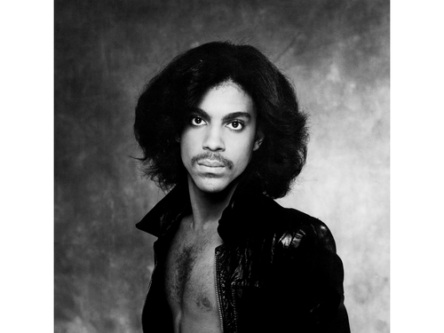 Prince cambia idea sulle major: il nuovo album esce per la Sony