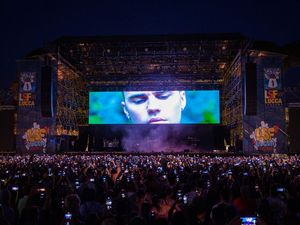 Justin Bieber oggi (negli USA) in una puntata dei Simpson
