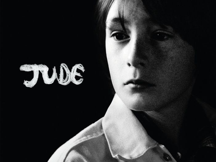 Per l&#039;Ucraina il figlio di Lennon canta &ldquo;Imagine&rdquo; e Zucchero&hellip;