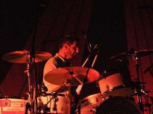 Primo album per l&apos;emergente Frankmusic, asso electropop