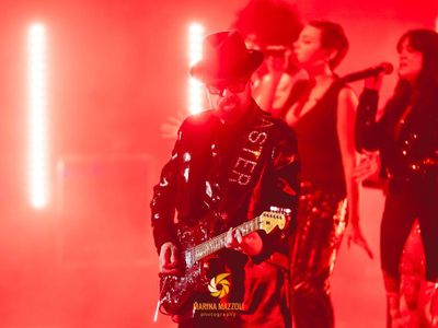 Dave Stewart lancia un'etichetta: talenti negletti dalle major cercansi