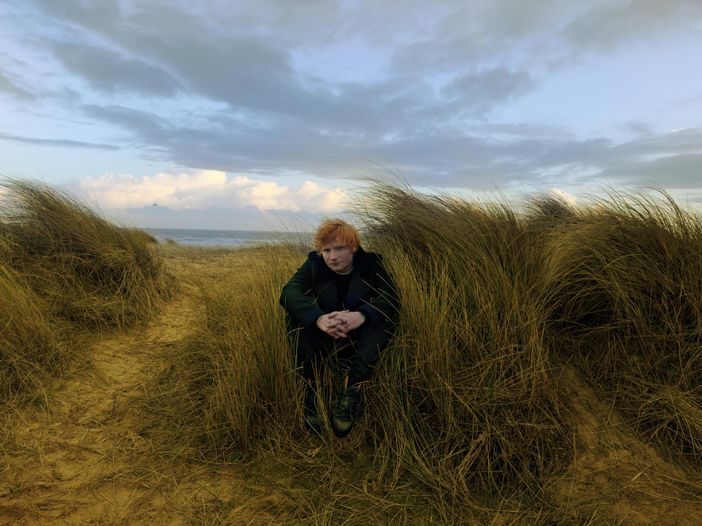 Ed Sheeran pubblica la sua canzone di Natale Ed Sheeran pubblica la sua canzone di Natale