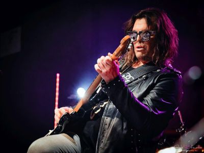 Grignani si è sposato e lancia il nuovo singolo