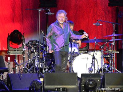 Robert Plant, il primo &apos;assaggio&apos; del nuovo album è &apos;Rainbow&apos;