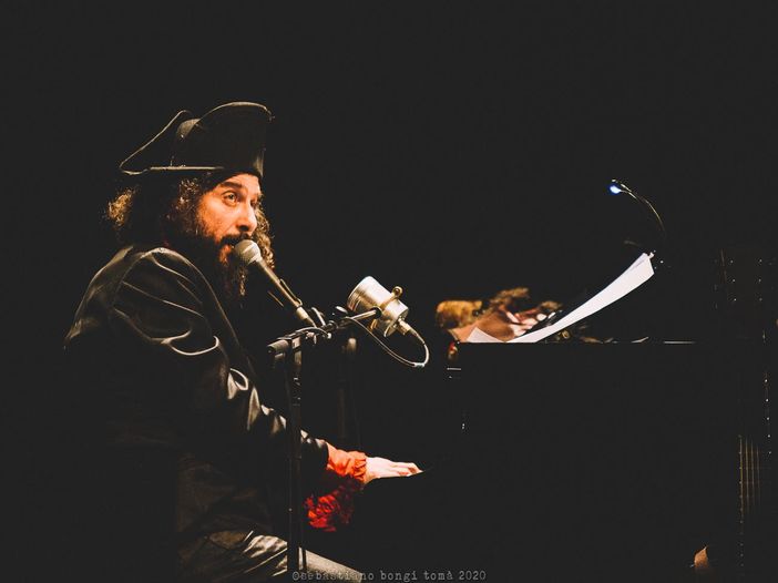 "Pleased to meet you": incontri con le star. Vinicio Capossela "Pleased to meet you": incontri con le star. Vinicio Capossela