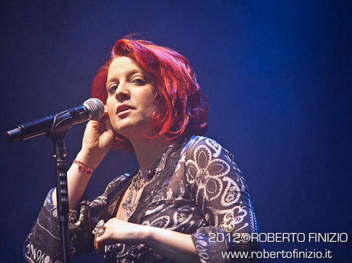 Concerti, Noemi: tour estivo di 19 date in tutta la penisola