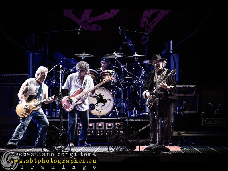 25 luglio 2013 - Lucca Summer Festival - Piazza Napoleone - Lucca - Neil Young in concerto