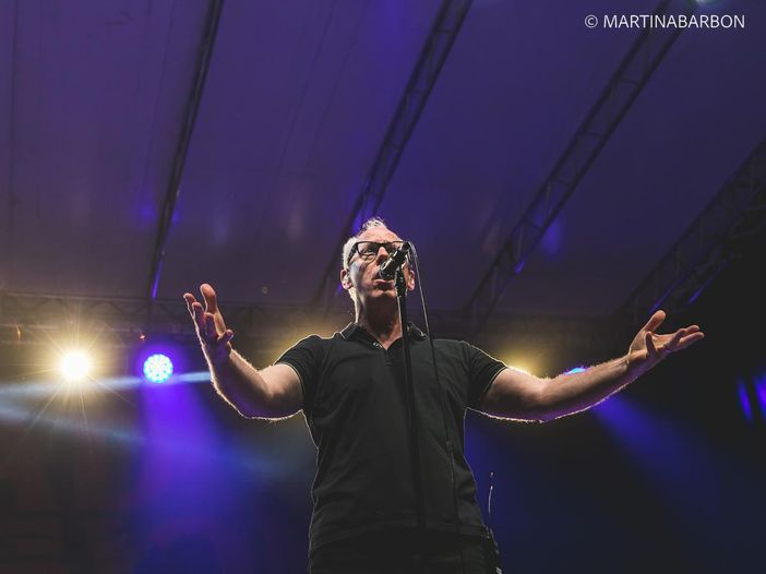 Una canzone dei Bad Religion nel serial 'Beverly Hills 90210' Una canzone dei Bad Religion nel serial 'Beverly Hills 90210'