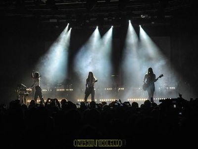 Haim e Bastille: è online il singolo &apos;Bite Down&apos; - ASCOLTA