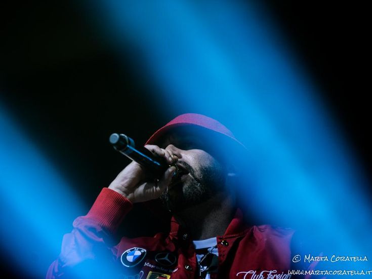 Emis Killa nella colonna sonora del nuovo film di Aldo, Giovanni e Giacomo