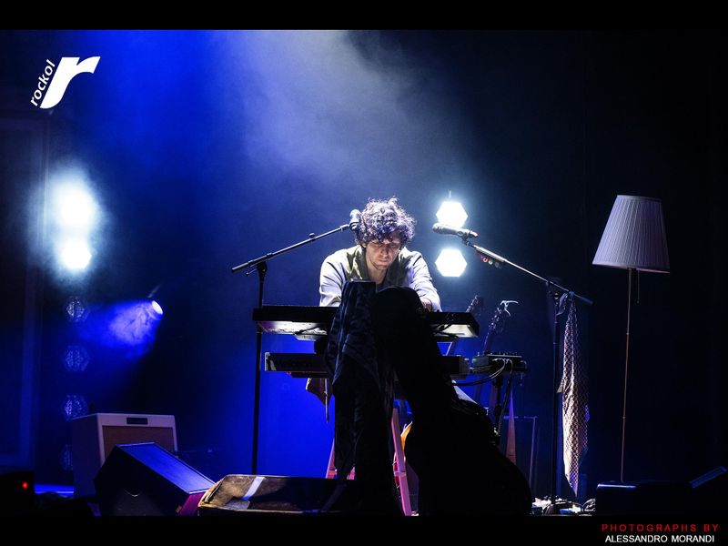 17 aprile 2025 - Teatro Puccini - Firenze - Ermal Meta in concerto 17 aprile 2025 - Teatro Puccini - Firenze - Ermal Meta in concerto