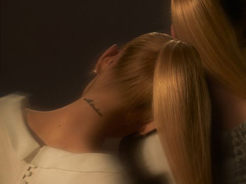 Classifiche USA, 23 marzo: Ariana Grande in prima posizione