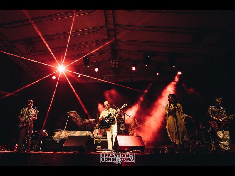 20 luglio 2021 - Moonland - Piazza Matteotti - Sarzana (Sp) - Venerus in concerto