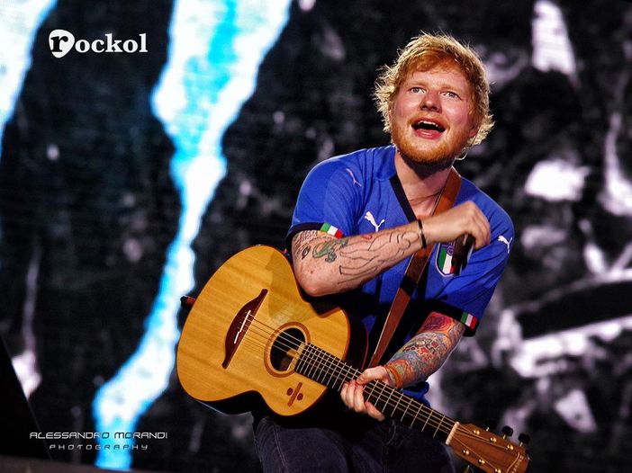 Ed Sheeran e il Covid: &quot;Ho fatto il vaccino, senza starei peggio&rdquo;