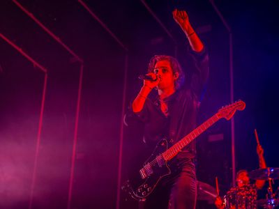 5 Seconds of Summer, in arrivo l'album dal vivo 'LIVESOS' - VIDEO