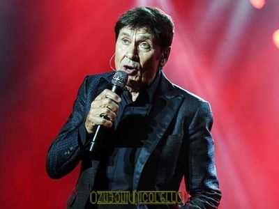 Gianni Morandi presenta &apos;Grazie a tutti&apos;: &apos;La mia storia bellissima&apos;