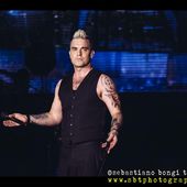 23 luglio 2015 - Lucca Summer Festival - Piazza Napoleone - Lucca - Robbie Williams in concerto