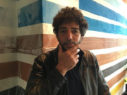 Max Gazzé resta in EMI, ma passa alla Capitol