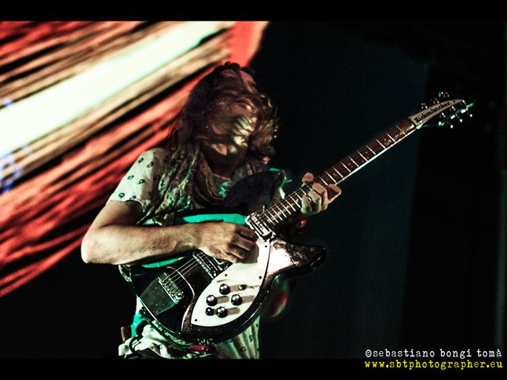 Tame Impala: il bassista Nick Allbrook lascia la band