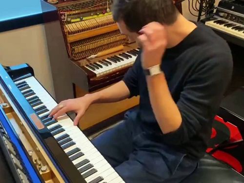 Boosta: ‘La scommessa degli NFT per restituire valore alla musica’. Video