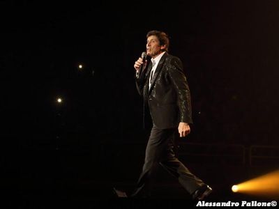 Sanremo 2011, Morandi fa marcia indietro