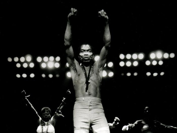 Fela Kuti: un box set curato da Erykah Badu. TRACKLIST e VIDEO Fela Kuti: un box set curato da Erykah Badu. TRACKLIST e VIDEO