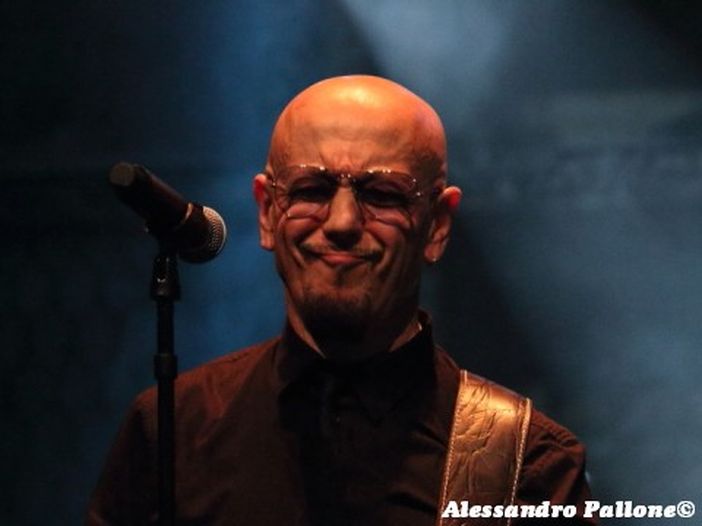 Sanremo 2016: la Giuria degli Esperti, le crisi di coscienza e un terzo scalino che cambia inquilino