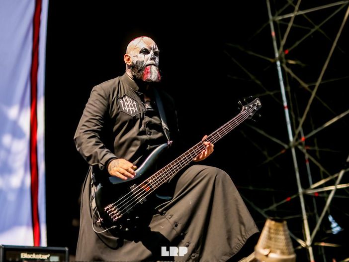 Dave dei Megadeth chiede un duetto a Cristina dei Lacuna Coil Dave dei Megadeth chiede un duetto a Cristina dei Lacuna Coil