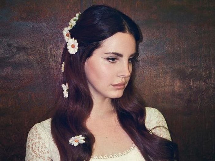 Che fine ha fatto l’album country di Lana Del Rey? Che fine ha fatto l’album country di Lana Del Rey?