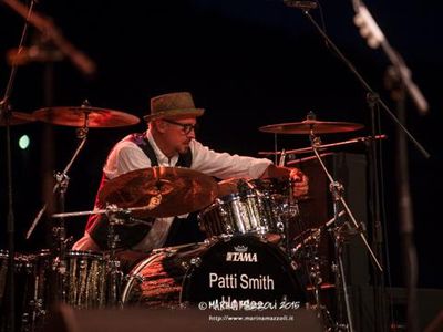 Patti Smith ed il cantante dei Phish uniti per il Tibet
