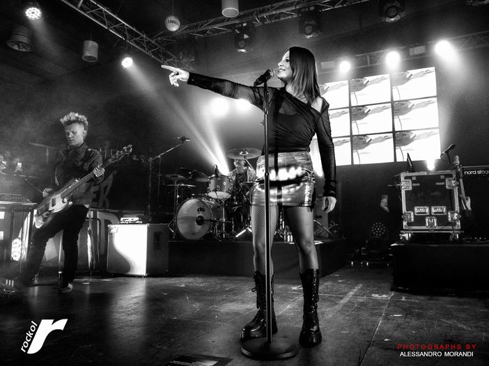 Emma, in rete il singolo 'Arriverà l'amore' e dal 27 novembre il nuovo album - AUDIO e VIDEO Emma, in rete il singolo 'Arriverà l'amore' e dal 27 novembre il nuovo album - AUDIO e VIDEO