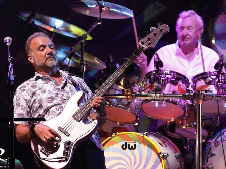 Nick Mason dei Pink Floyd cuoco di ciambelle giganti