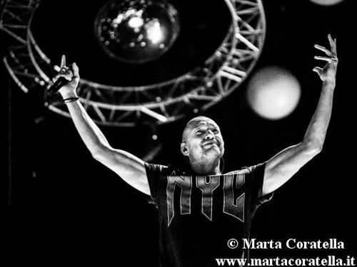 Confermato: Biagio Antonacci ha firmato con Sony BMG 