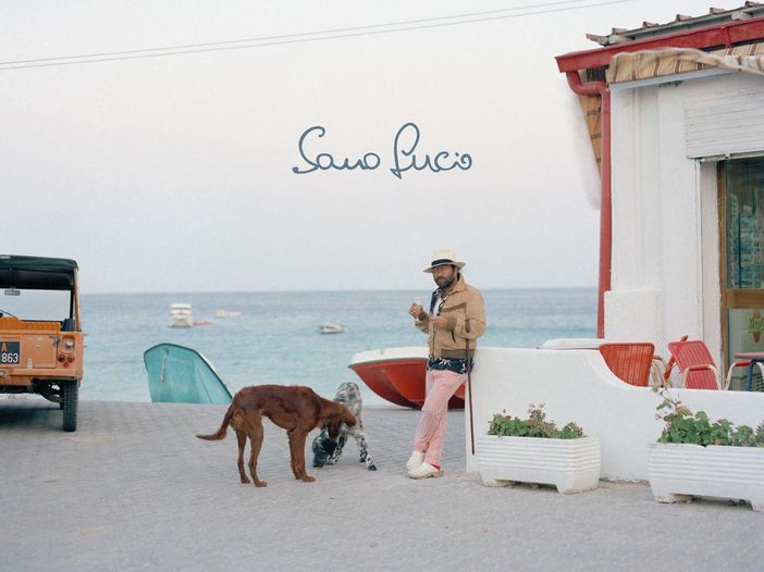 Lucio Dalla, esce l'antologia "Sono Lucio" Lucio Dalla, esce l'antologia "Sono Lucio"