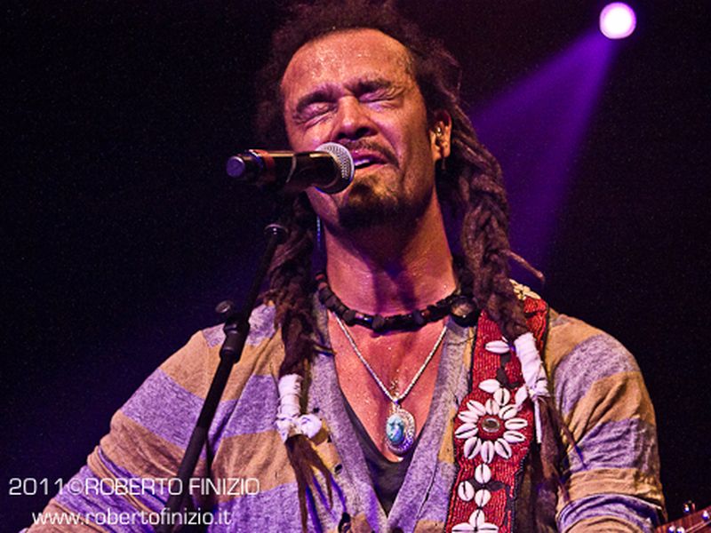 19 Ottobre 2011 - Magazzini Generali - Milano - Michael Franti &amp; Spearhead in concerto