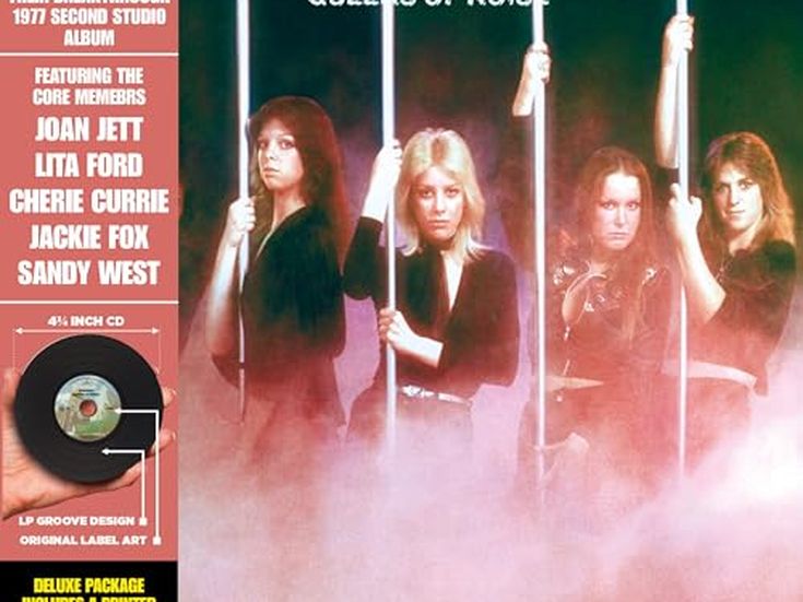 La cantante delle Runaways di nuovo sul palco per un benefit show