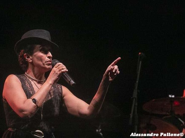 Noa e Lucio Dalla nel programma di ‘Onda Mediterranea’