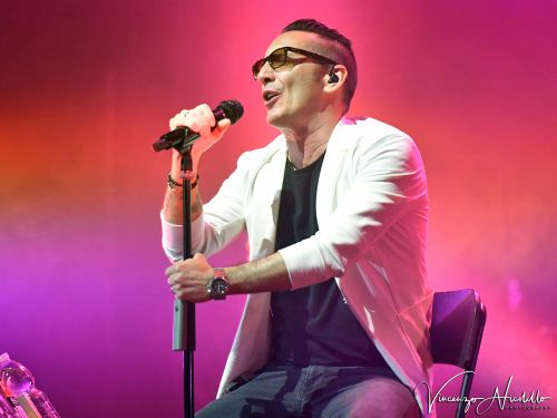 Lorenzo Suraci: 'Radio Rai boicotta i Modà, ma il disco va a gonfie vele'