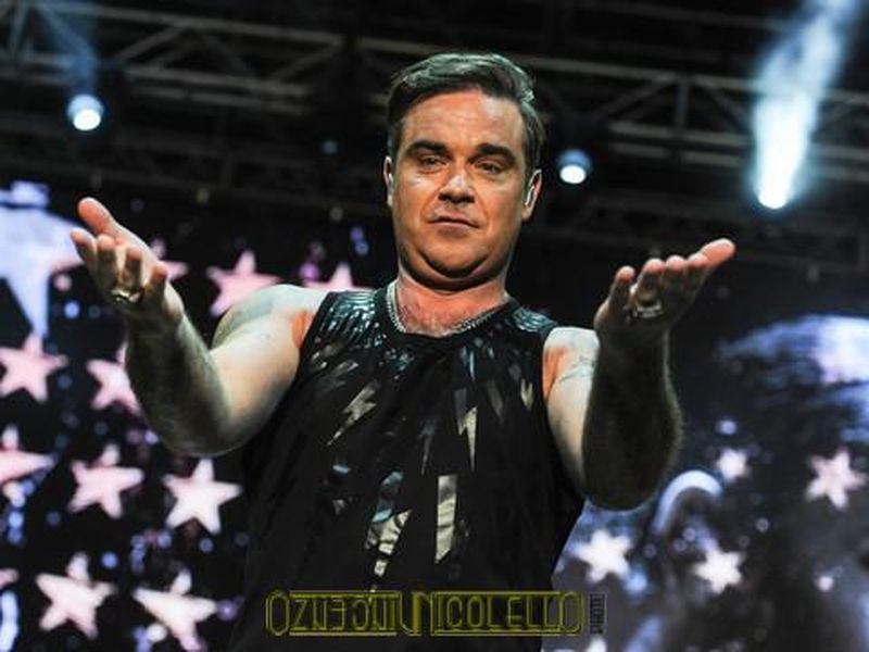 17 luglio 2017 - Piazza Colbert - Barolo (Cn) - Robbie Williams in concerto