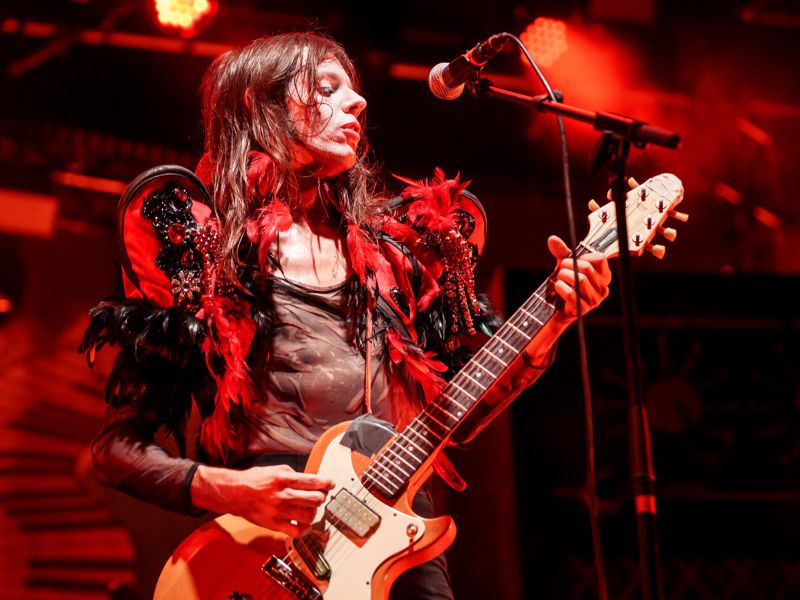 24 luglio 2025 - Mind Festival - Montecosaro Scalo (Mc) &ndash; Lucio Corsi in concerto