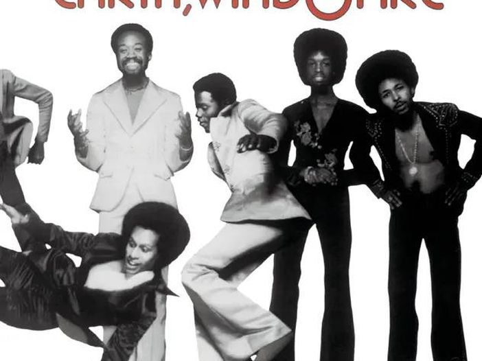 Earth Wind & Fire, Usher e India.Arie i protagonisti dei 'BET Awards 2002' Earth Wind & Fire, Usher e India.Arie i protagonisti dei 'BET Awards 2002'